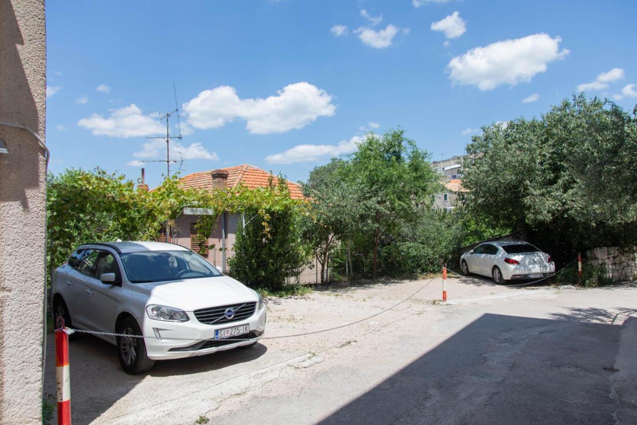 Apartment Mario Šibenik Exterior foto